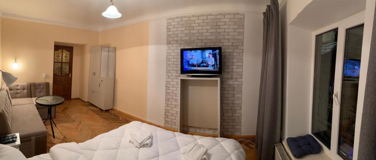 Apartamento Mary Leópolis Exterior foto